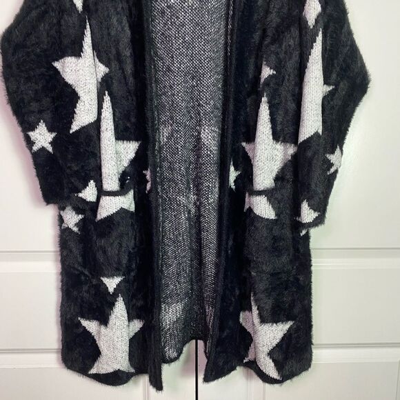 Torrid Hooded fuzzy Star Cardigan Black & White, Pockets, Stretch size 3… - Picture 9 of 16